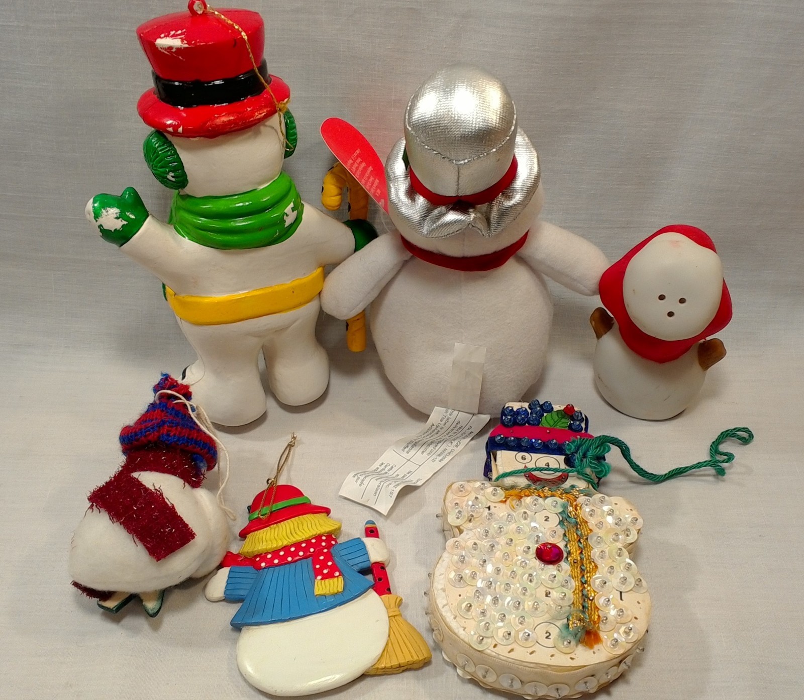 Snowman Christmas Ornaments Salt Shaker Plush Set of 6 Vintage Figurine Plastic