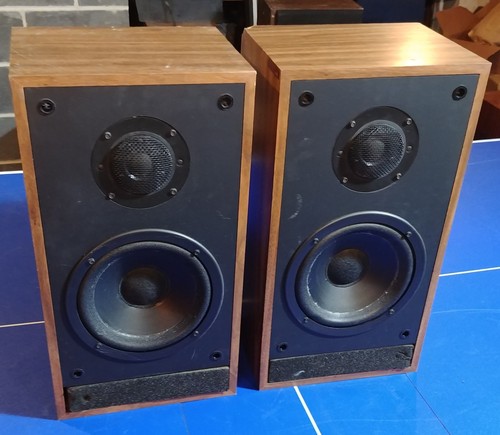Fried Q3 Vintage Bookshelf vintage transmission line Speakers new surrounds