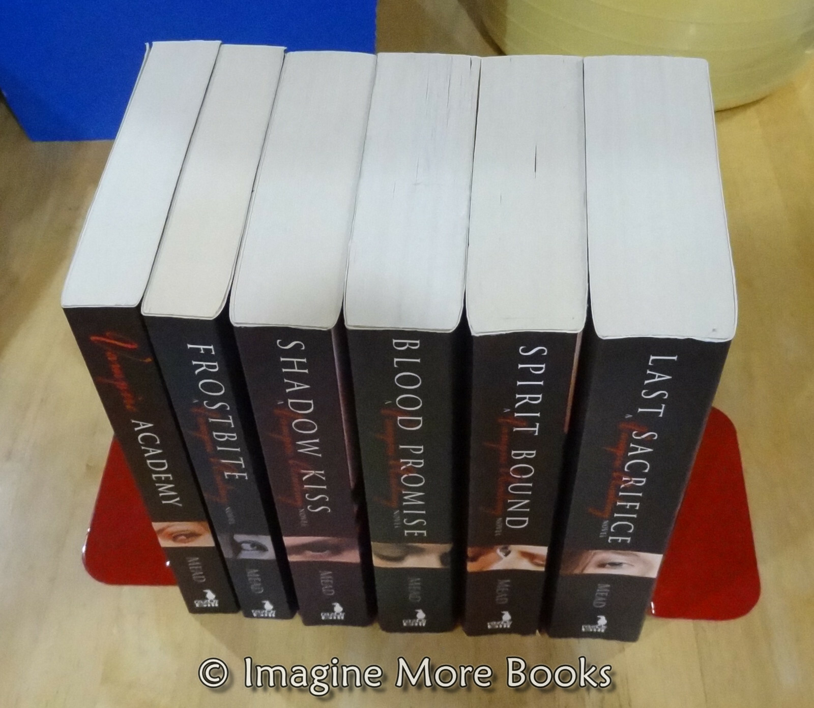 Vampire Academy Books 16 by Richelle Mead Complete