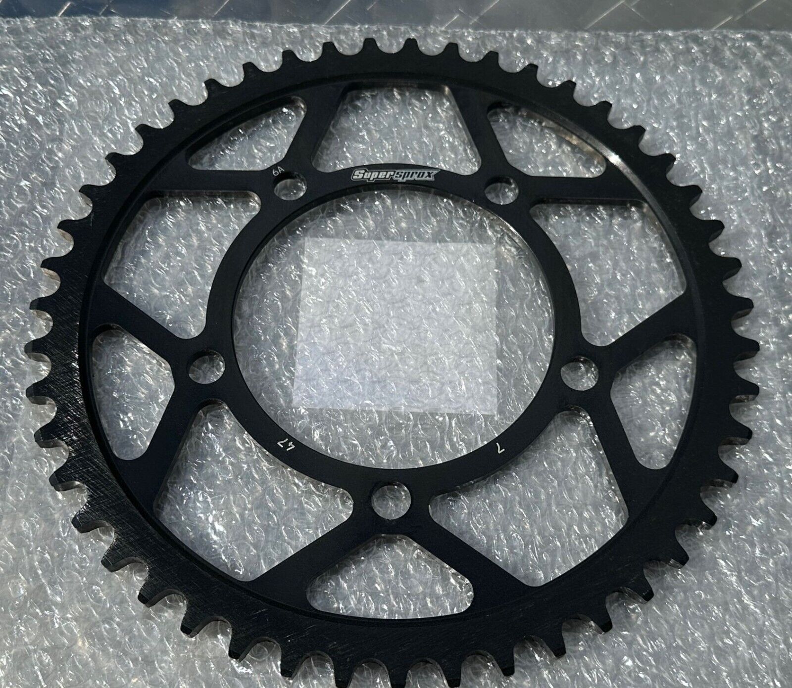 Steel Sprocket For Kawasaki Z 900, Z 1000, ZX-7R, Silver Steel Sprocket For Kawasaki Z 900, Z 1000, ZX-7R, Silver