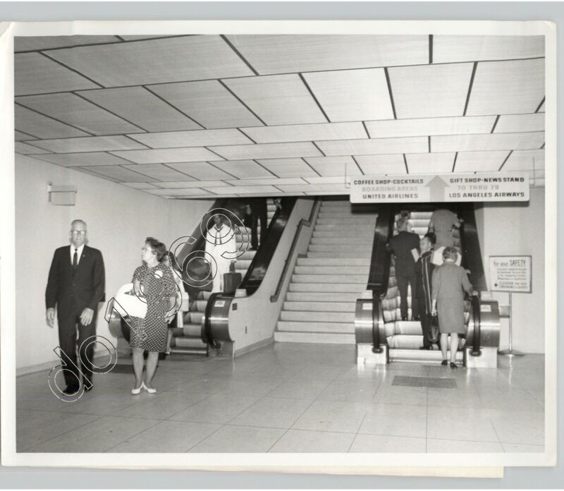ESCALATORS @ Los Angeles Int’l AIRPORT Aviation Travel 1960s Press Photo