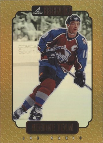 1997-98 Pinnacle Beehive - Joe Sakic #19