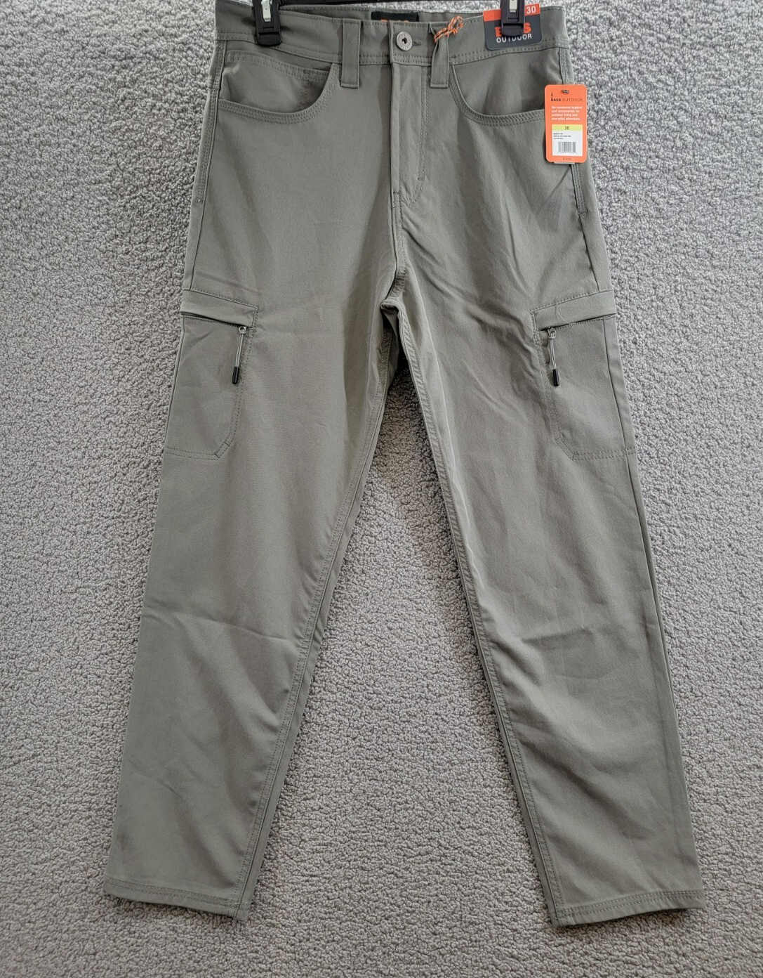 BASS OUTDOOR Essential Tech Cargo Pants Men's 30 Castor Gray Button Zip Closure - Picture 2 of 18