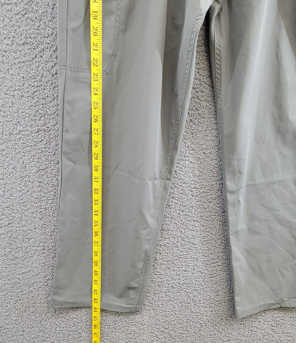 BASS OUTDOOR Essential Tech Cargo Pants Men's 40 Castor Gray Button Zip Closure - Picture 9 of 18