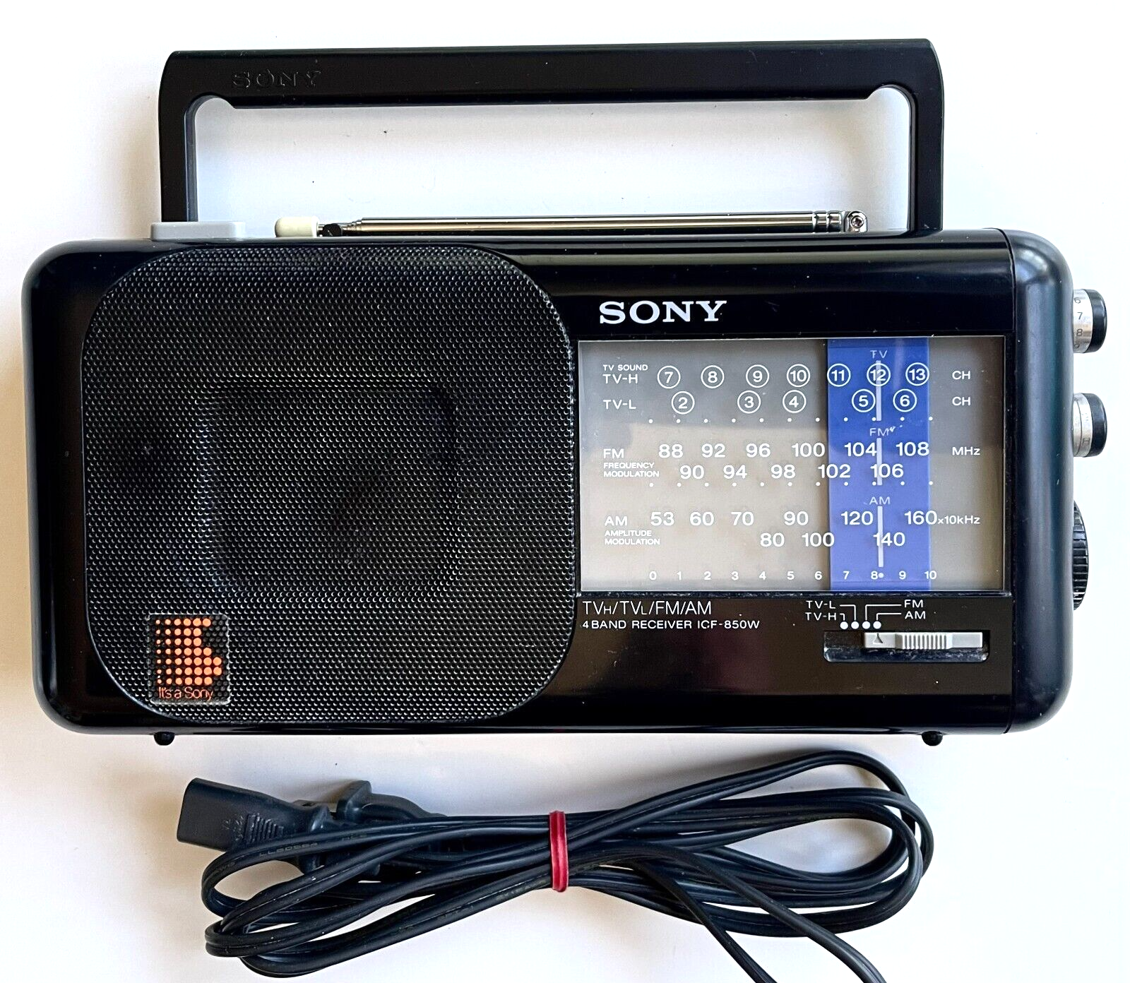 EXCELLENT SONY PORTABLE AM BAND ONLY RADIO RECEIVER ICF-850W EXCELLENT SONY PORTABLE AM BAND ONLY RADIO RECEIVER ICF-850W