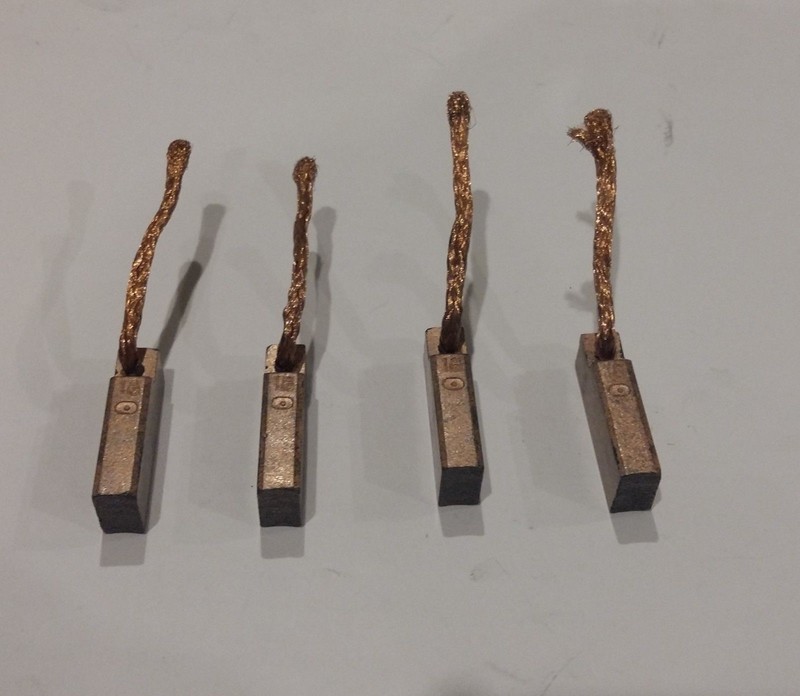 Brosse Pompe De Direction Ã©Lectrique Bmw Mini 10,8*26,8*6 (4 PiÃ¨Ces Par Kit)