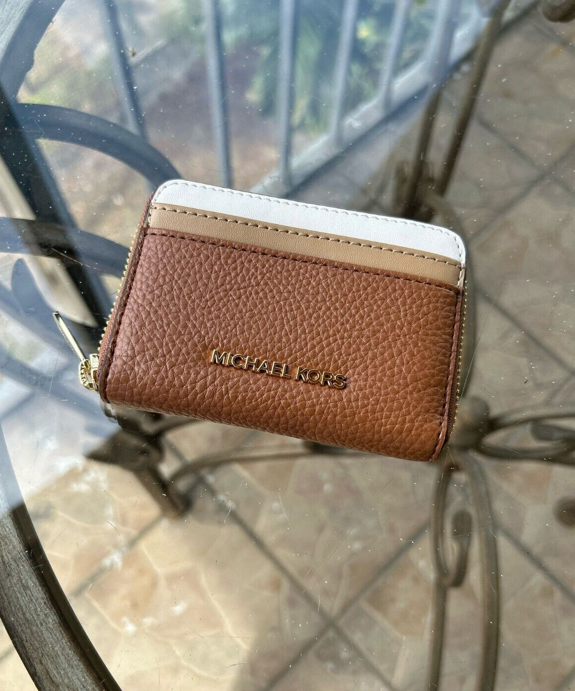 Michael Kors Jet Set Medium MK Logo Zip Around Card Case