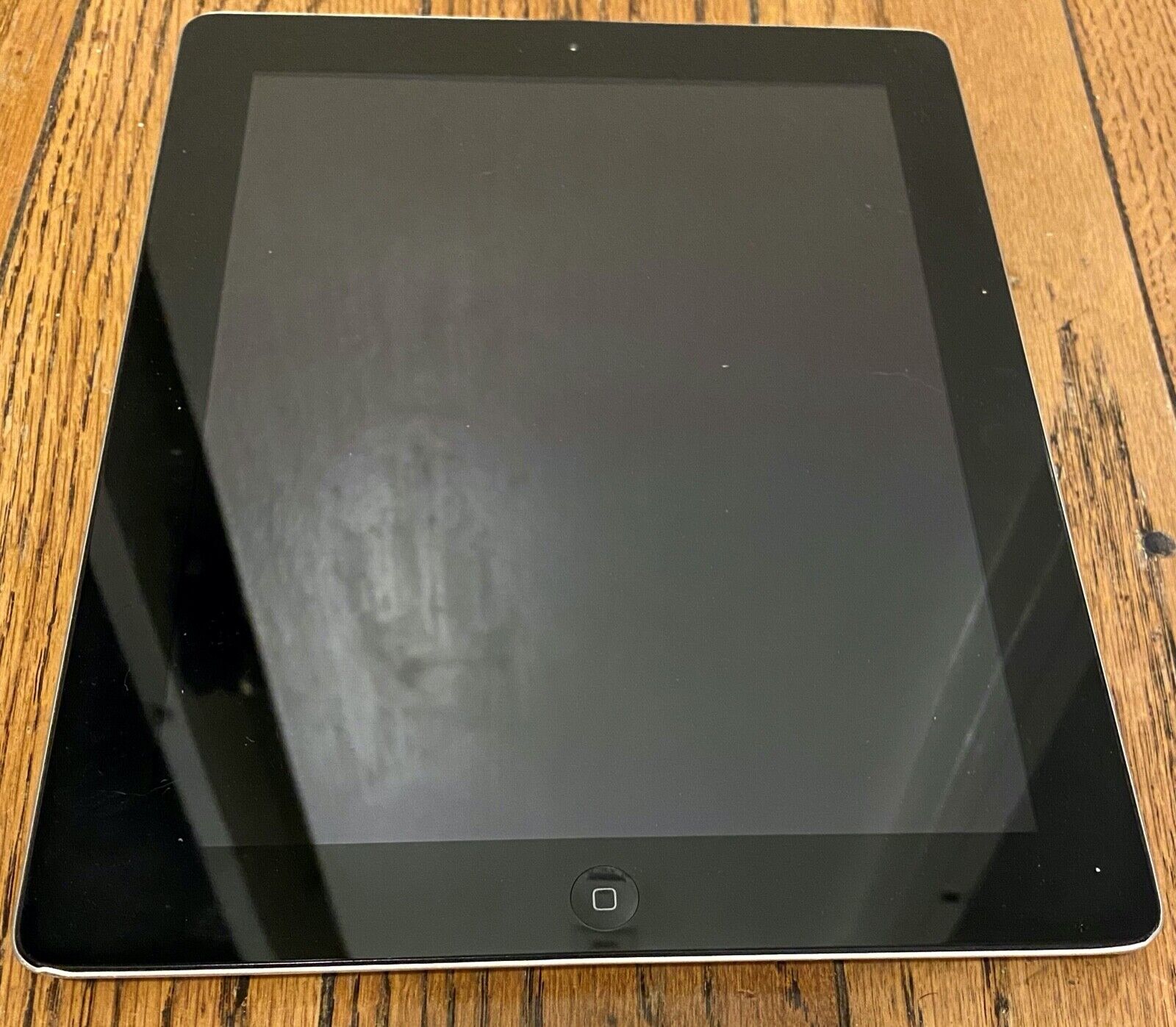 Apple iPad 2 (32GB; A1395; Wi-Fi; 9.7in.; Black & Silver; VG Apple iPad 2 (32GB; A1395; Wi-Fi; 9.7in.; Black & Silver; VG