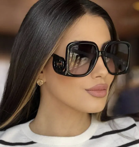 Pre-owned Gucci Gg1326s-001-58 Black Sunglasses In Gray