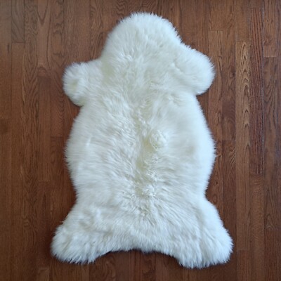 REAL SHEEPSKIN RUG / Soft & Warm / European lambswool / Solid Colors / 2'x3'