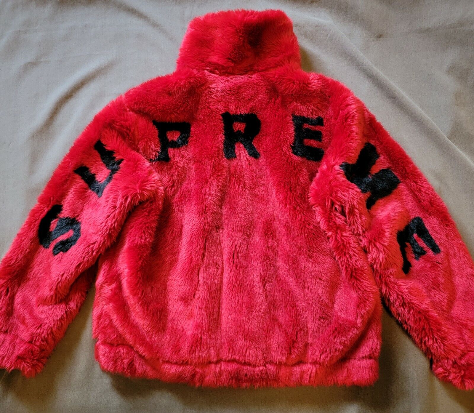 Supreme Faux Fur Bomber Jacket XXL | eBay Supreme Faux Fur Bomber Jacket XXL | eBay