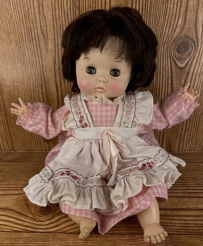 Vintage Effanbee Baby Doll Buttercup 9379 Brown Hair Blue