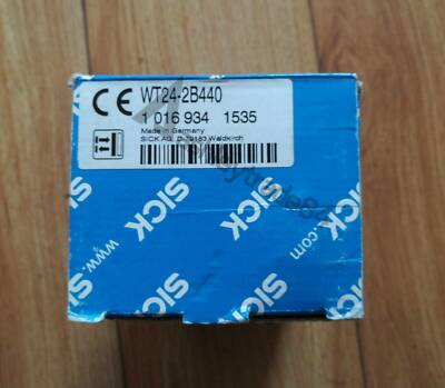 Ein WT24-2B440 SICK Lichtschranke Neu WT242B440