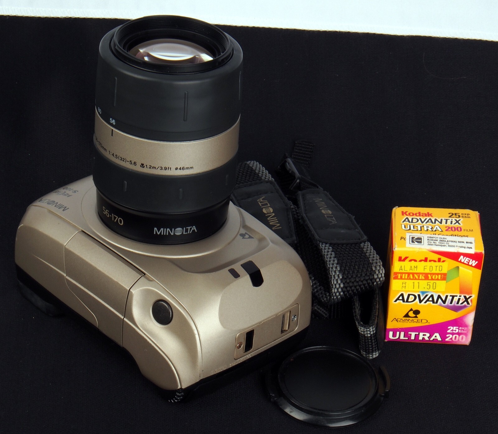 Minolta Vectis S-100 APS Film AF SLR c/w 56-170mm f/4.5-5.6