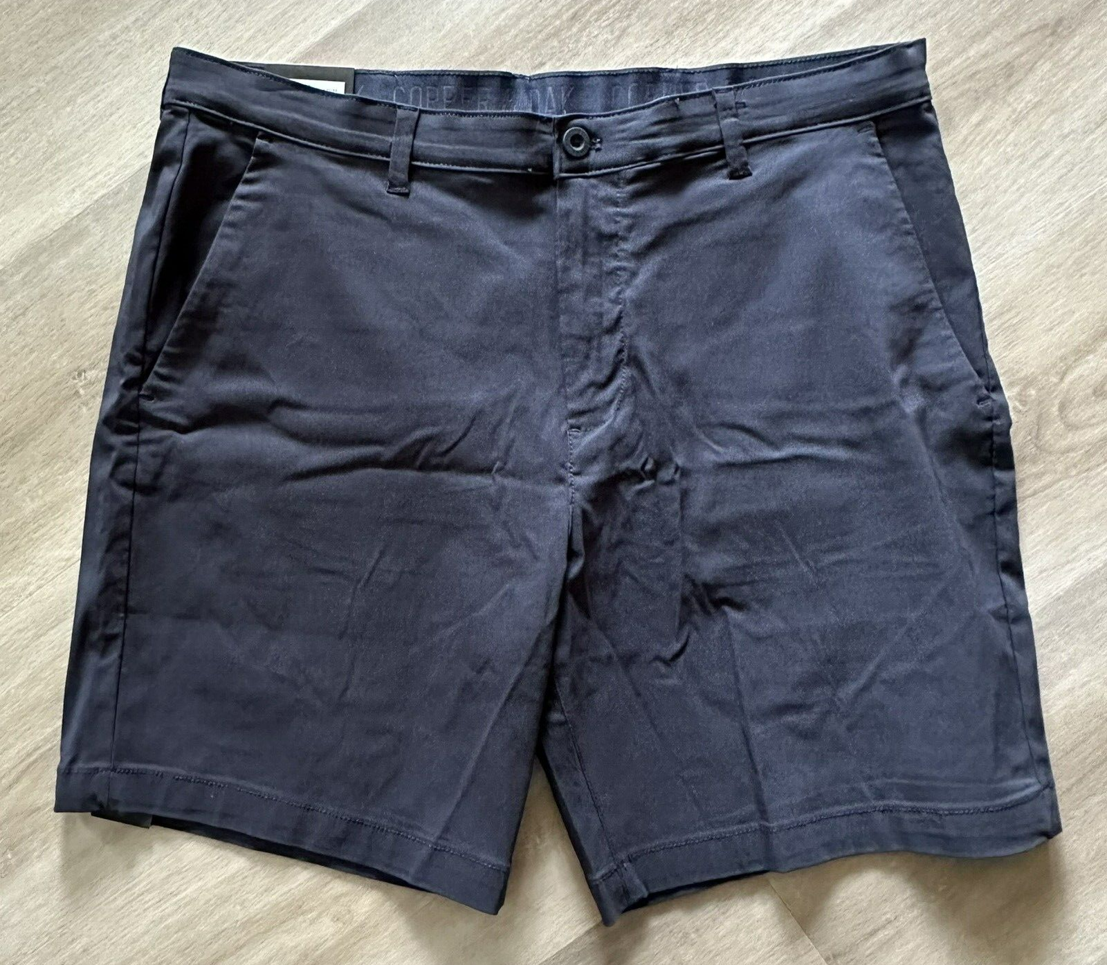 Copper & Oak NWT Mens 38 Momentum All Dark Shorts Day