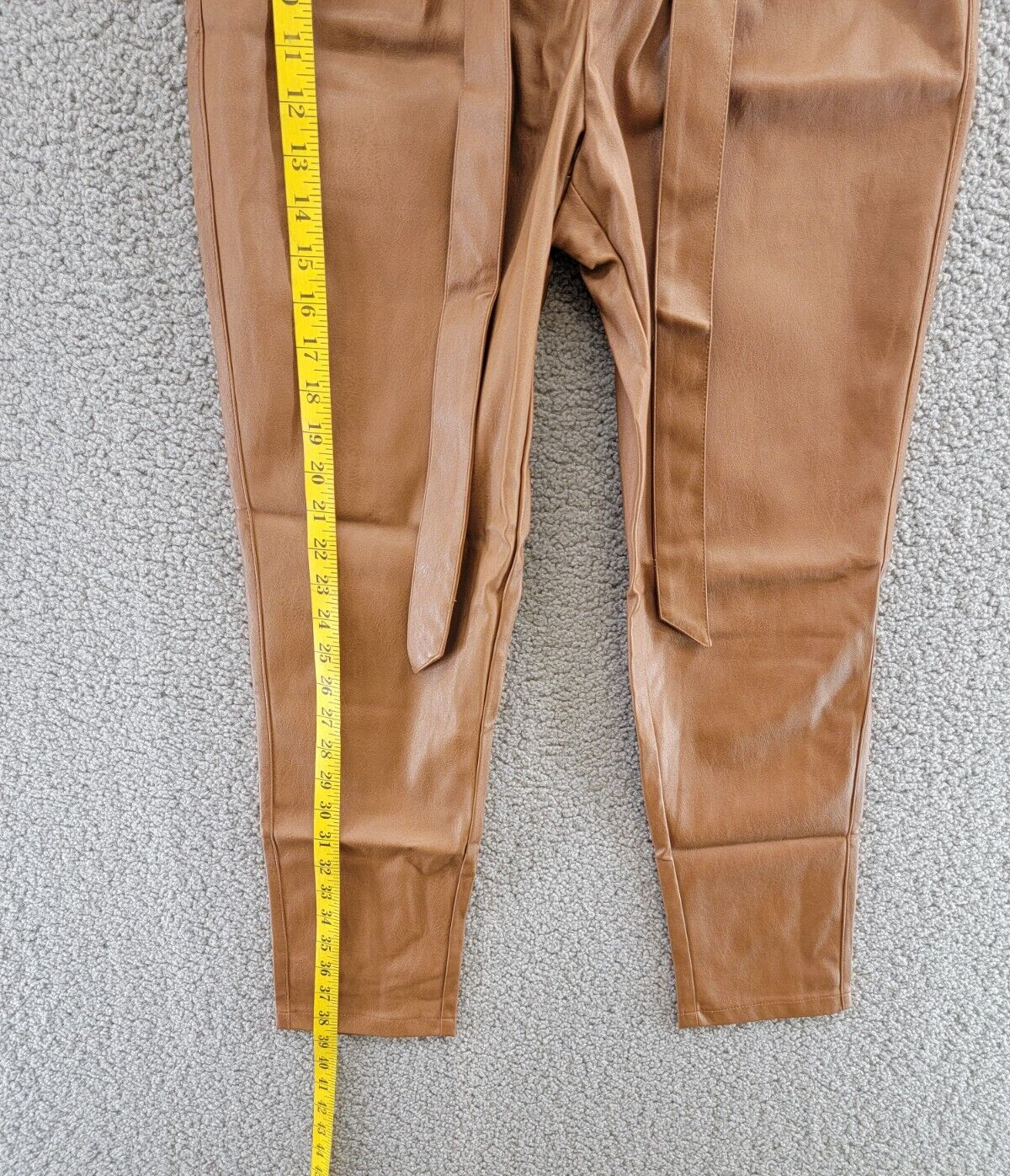 Lucy Paris Faux Leather Paperbag-Waist Pants Women's XS Cognac Zip Fly Hook - Picture 9 of 18