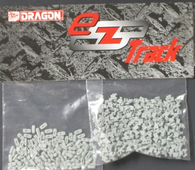 Dragon 1/35th Scale  Sd.Kfz. 251/21 Ausf.D Drilling - Tracks from Kit No. 6217