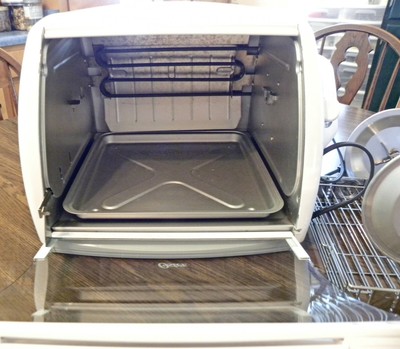 Original OSTER Horizontal Counter Top Rotisserie  Complete White Works Great!