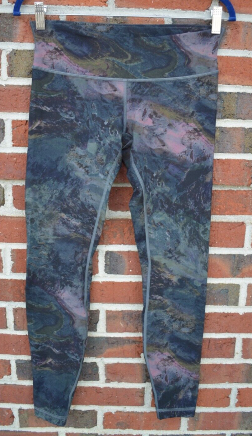 Lululemon Wunder Under Luxtreme サイズ8 Lululemon Size 8 Wunder Under Low-Rise Tight Full-On