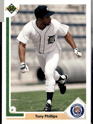 1991 Upper Deck #131 Tony Phillips Detroit Tigers Baseball Card