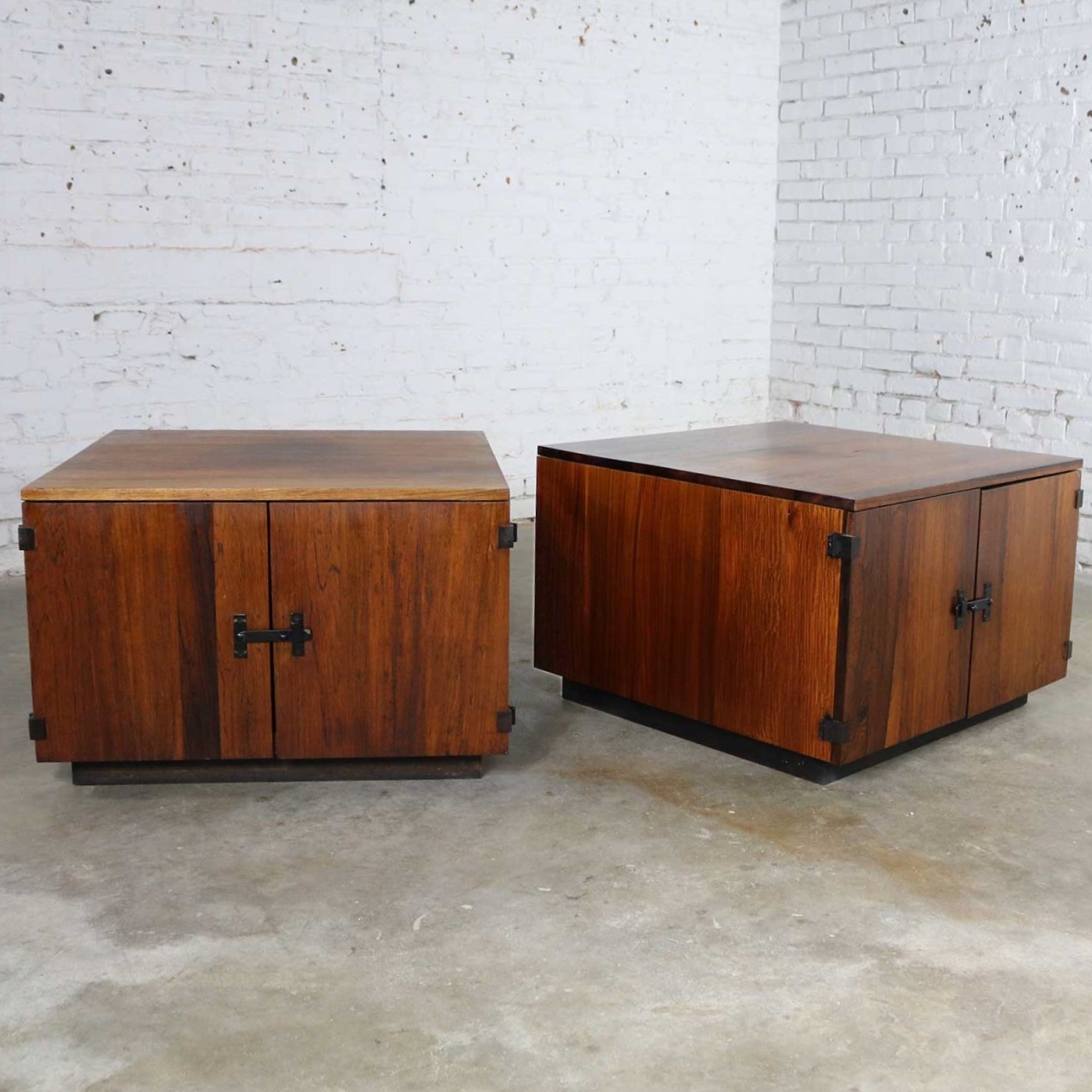 Pair Rosewood Mid Century Square End Table Cabinets