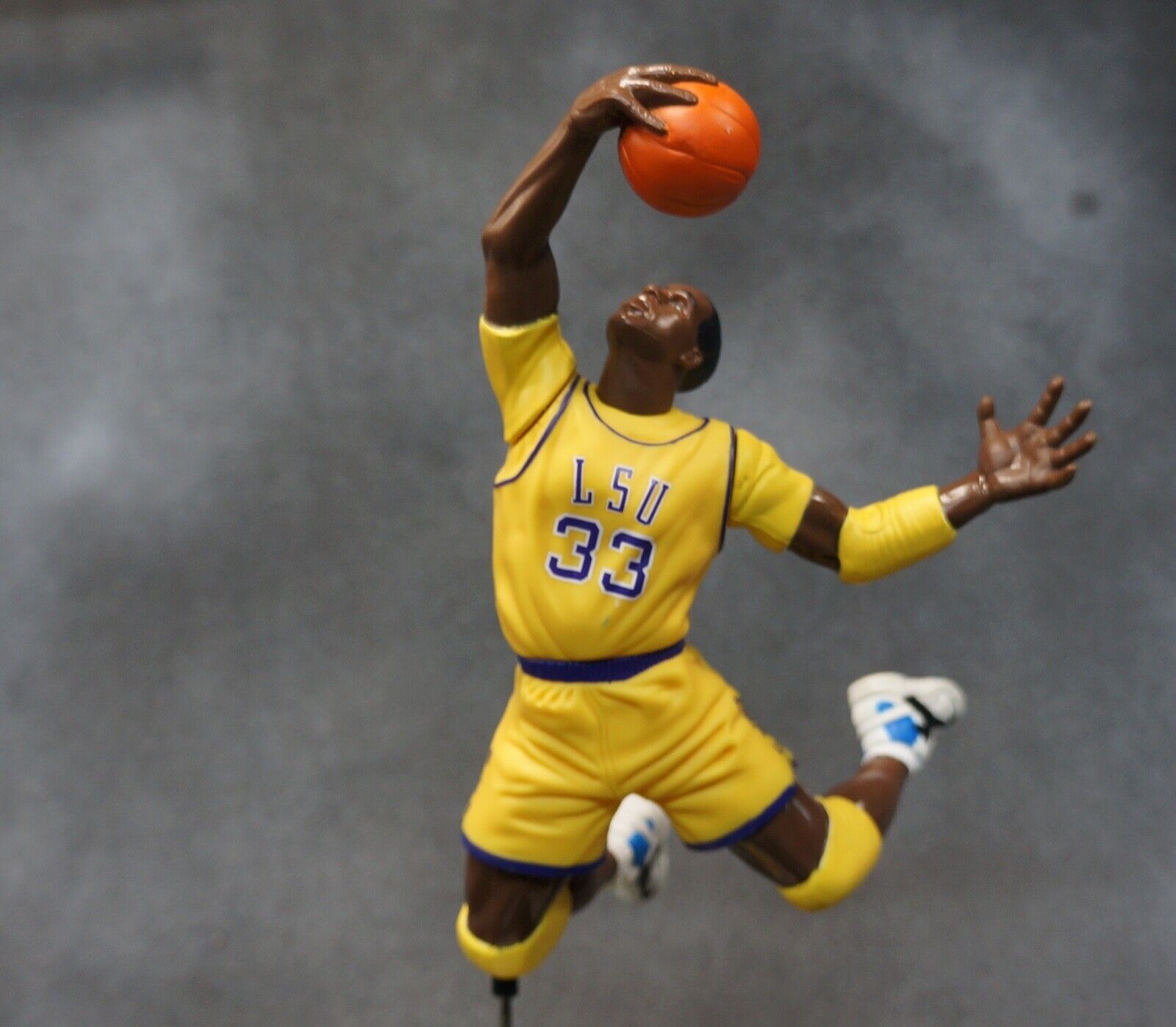 Shaq Attaq Jammin Giant Basketball Dunk LSU Tigers Shaquille Shaq Attaq Jammin Giant Basketball Dunk LSU Tigers Shaquille