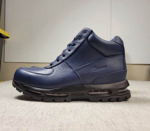 blue nike goadome boots