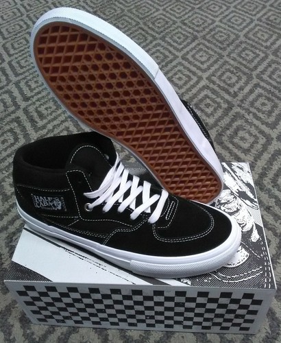 箱付き VANS SKATE HALF CAB  27.0 Vans Skate Half Cab (White/Black) – Kinetic / Nocturnal