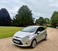 2012 Ford Fiesta 1.4 Titanium 5dr HATCHBACK Petrol Manual