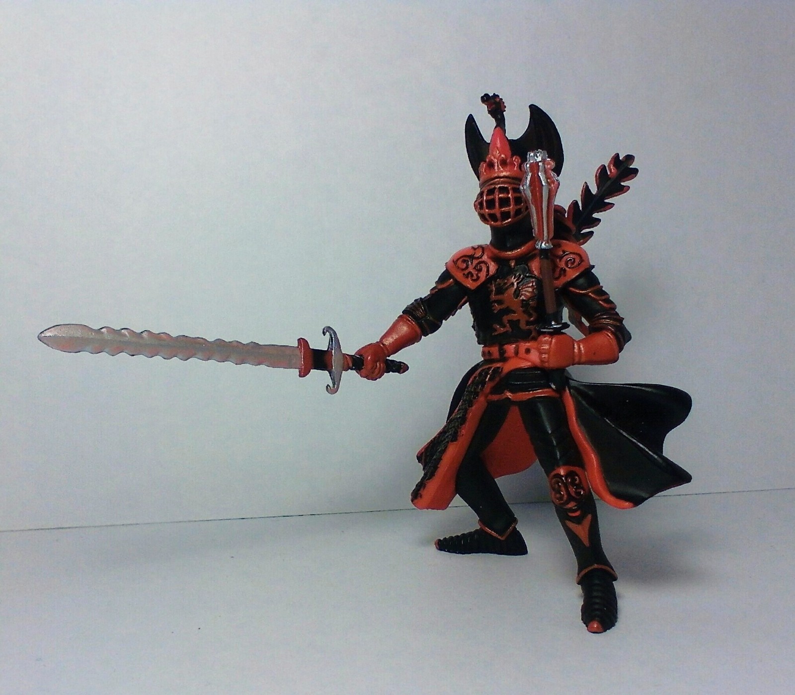 Papa Knights King Lot 4 Figures Knight Medieval Great Condition