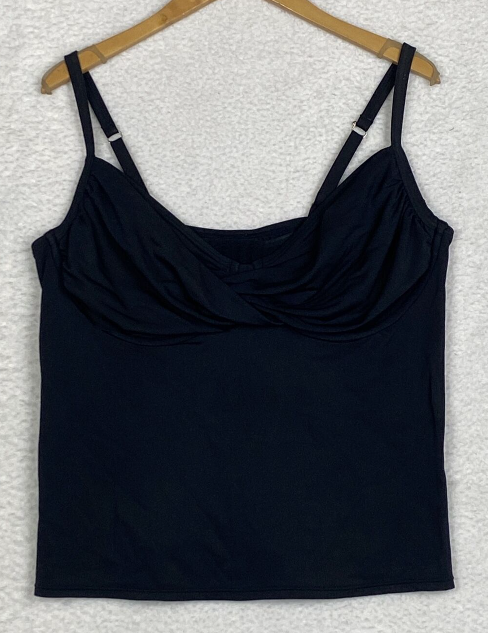 Sunsets Womens Underwire Tankini Swim Top Size 40F/38F36G Black drape V neck