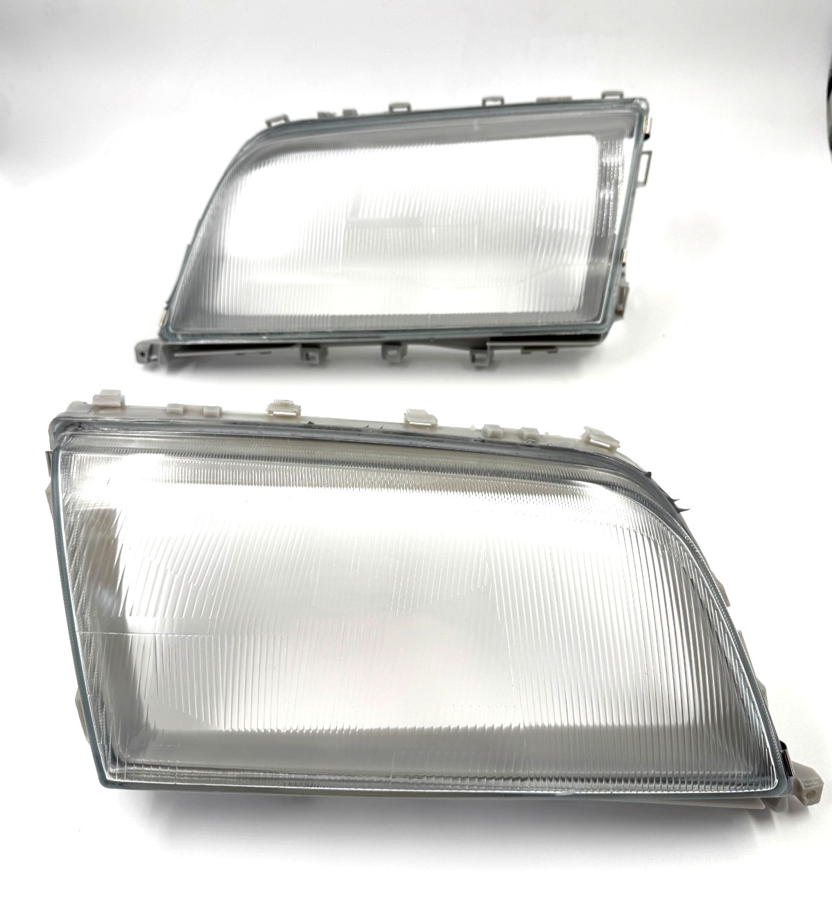 Headlight Glass With Frame Right + Left Set For Mercedes-Benz W202 93-97