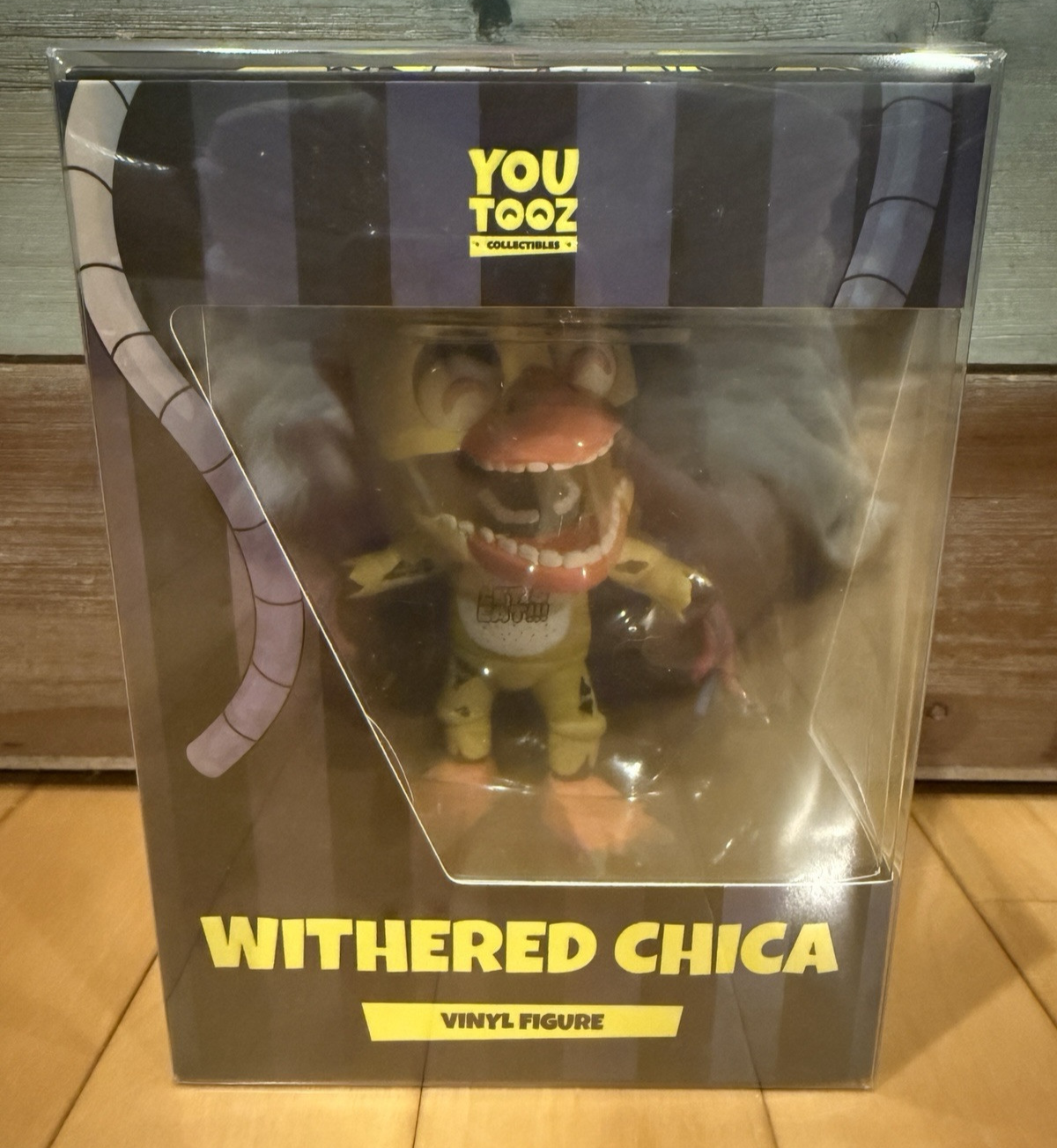 公式 FNAF Youtooz フィギュア ウィザー　チカ　Chica s-l400.jpg