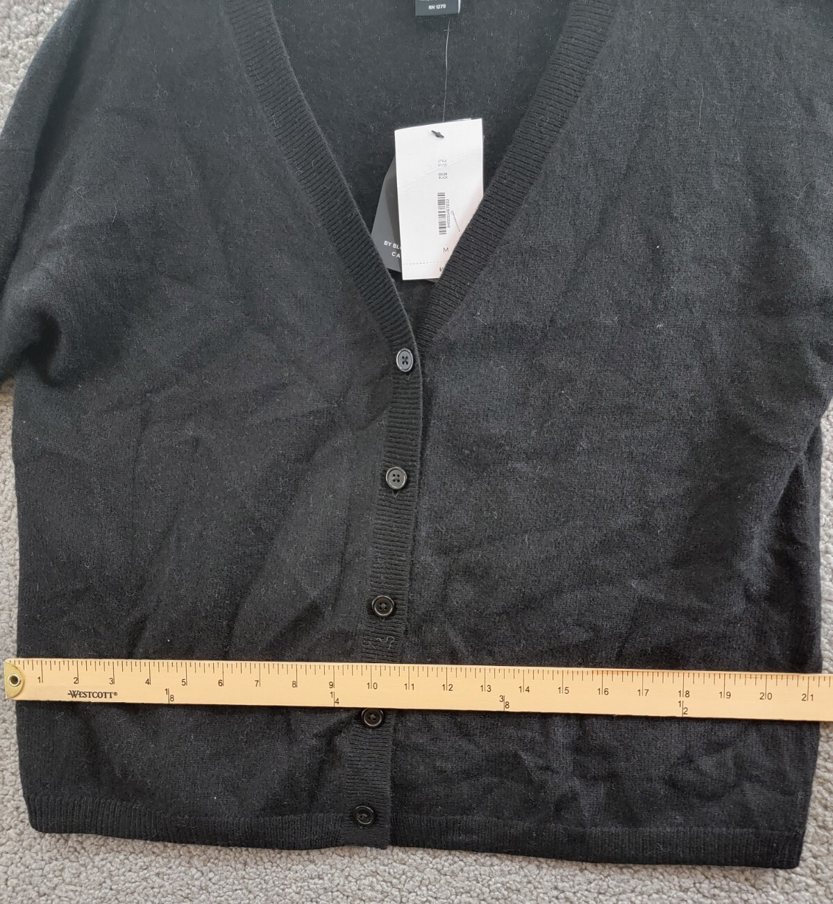 C by Bloomingdale's Cashmere V-Neck Cardigan Women's M Black Solid Long Sleeve - Picture 8 of 19
