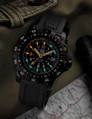 Pre-owned Luminox Xl.8825.h.set Herrenuhr Recon Point Man Set 45mm 20atm