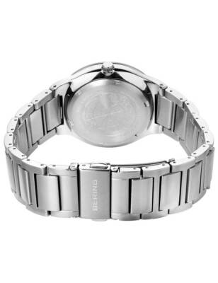 Pre-owned Bering 15239-777 Solar Mens Watch 39mm 10atm