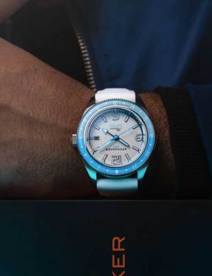 Pre-owned Spinnaker Sp-5120-22 Fleuss Gmt