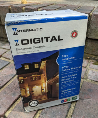 NEW IN BOX- Intermatic DT101 24 Hour Dial Digital Electronic Controls