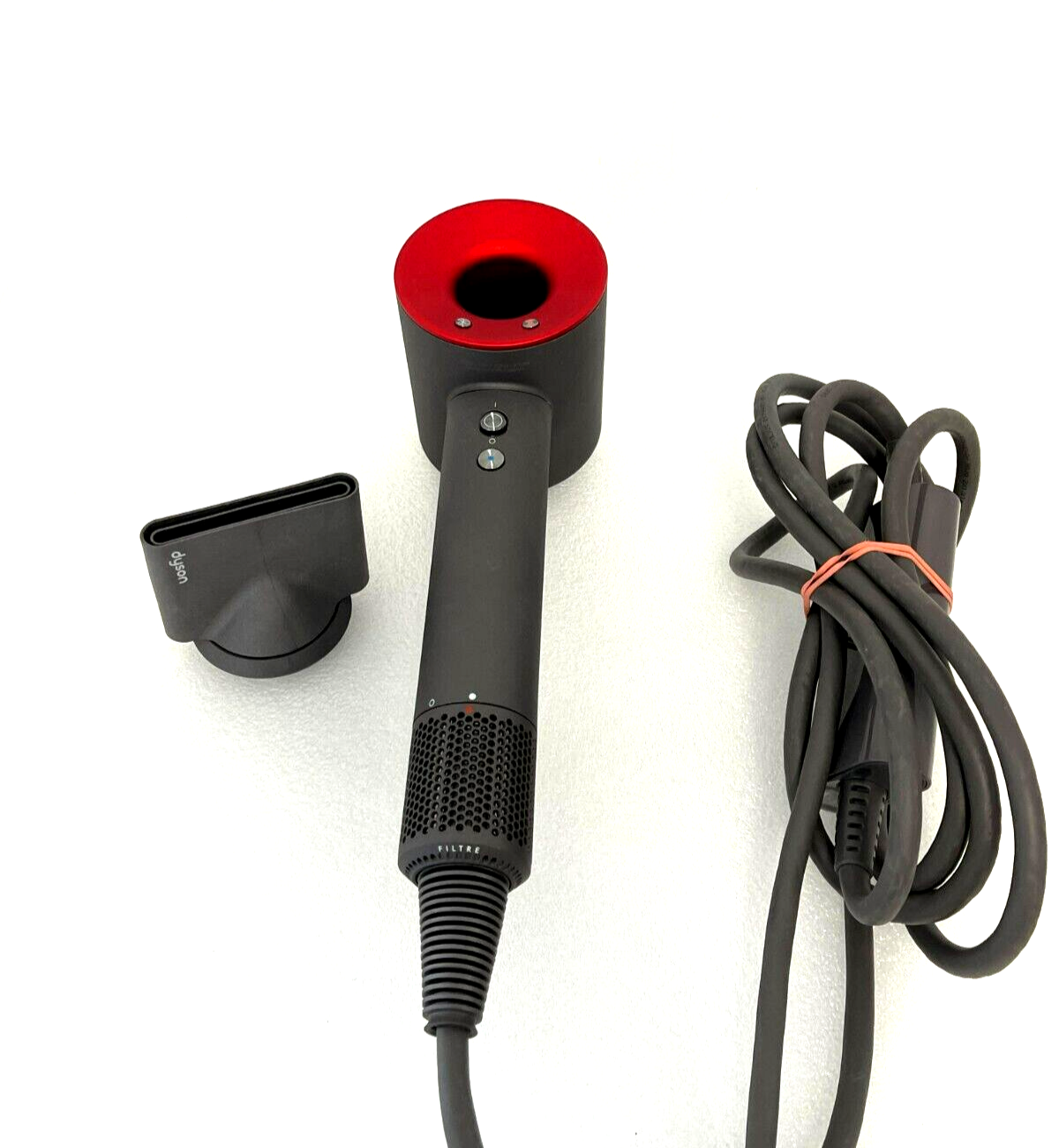 Dyson Supersonic Hair Dryer HD01 Red Plus Concentrator (USED) Dyson Supersonic Hair Dryer HD01 Red Plus Concentrator (USED)