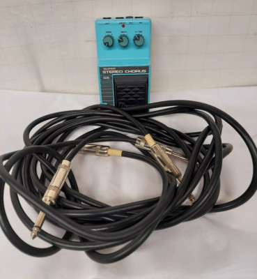 Ibanez Super Stereo Chorus SC10 Guitar Effect Pedal - Vintage 1980's with Cables