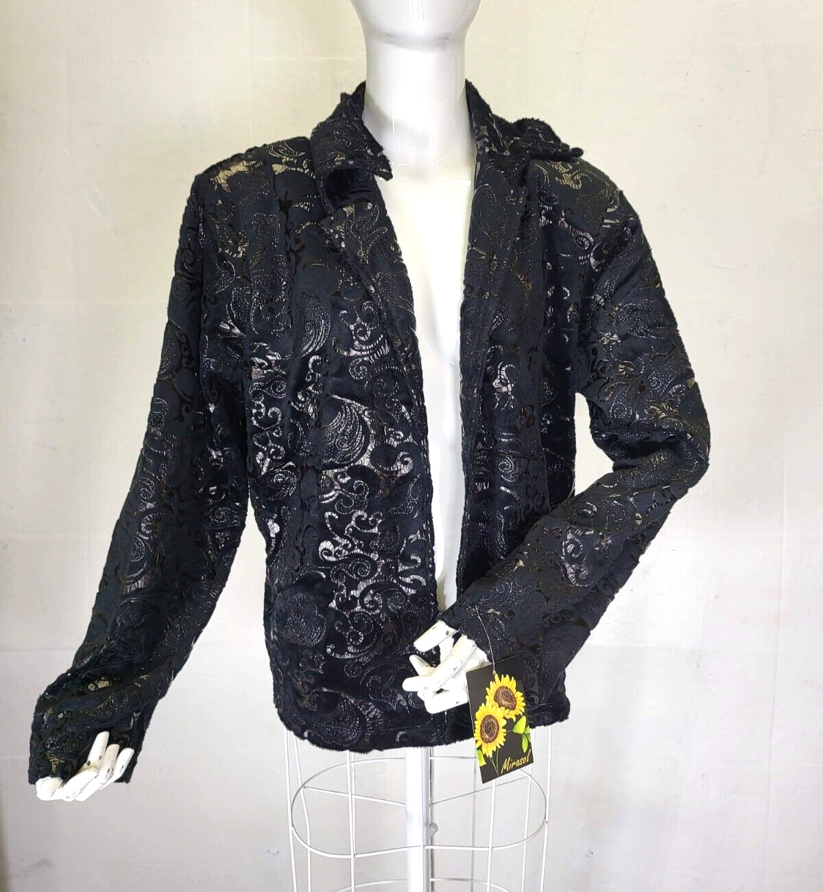 Mirasol Black Soft Velvet Embossed Paisley Open Front Blazer Mirasol Black Soft Velvet Embossed Paisley Open Front Blazer