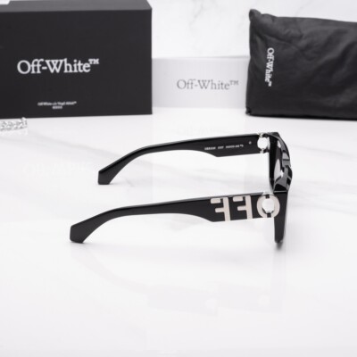 Pre-owned Off-white Oeri125s24pla0011007 Hays Black Sunglasses