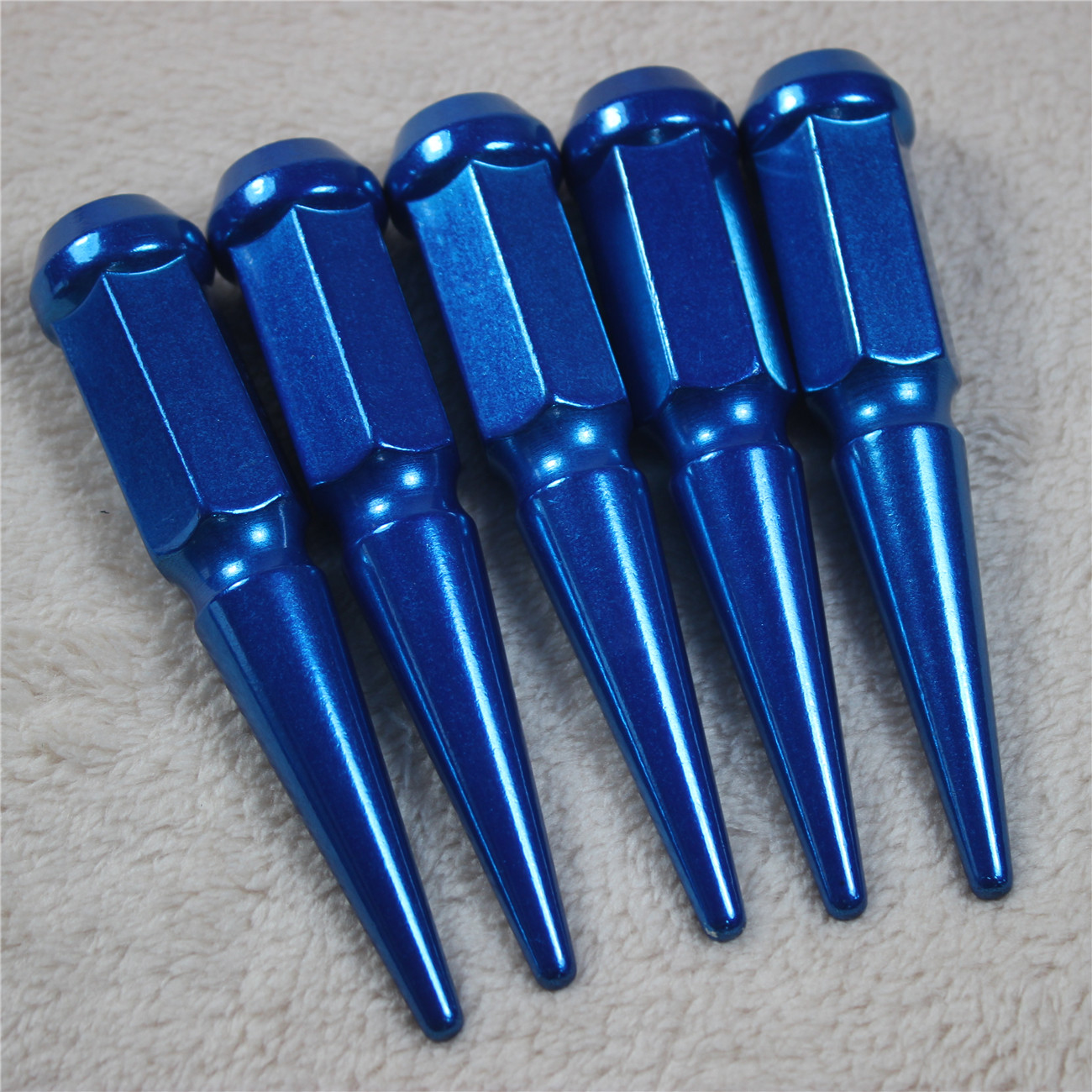 Blue 24pcs M14x1.5 Spike Lug Nuts 4.5 Tall FOR 6 Lug FOR GMC Chevy Ford