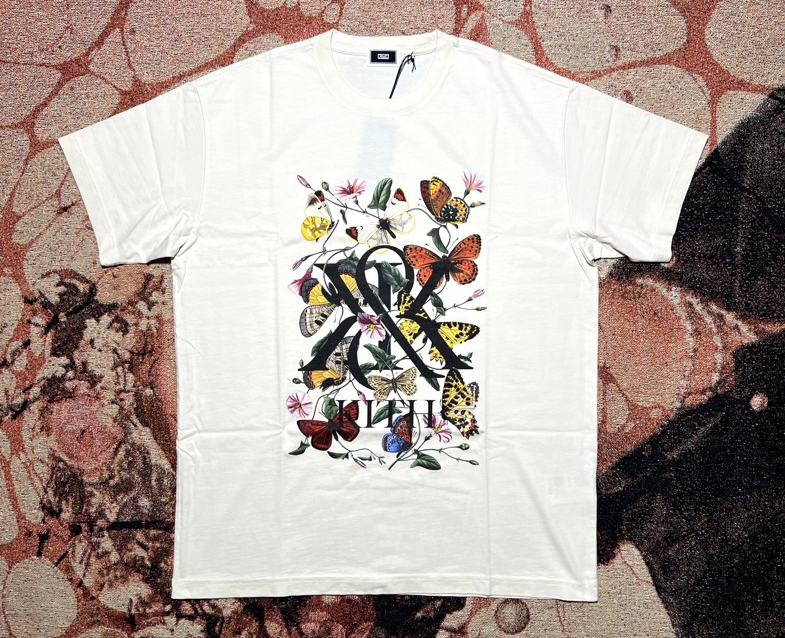 ★24AW 最新作★Kith K&K Monarch Vintage Tee Kith K&K Monarch Vintage Tee Sandrift Size Large Brand New