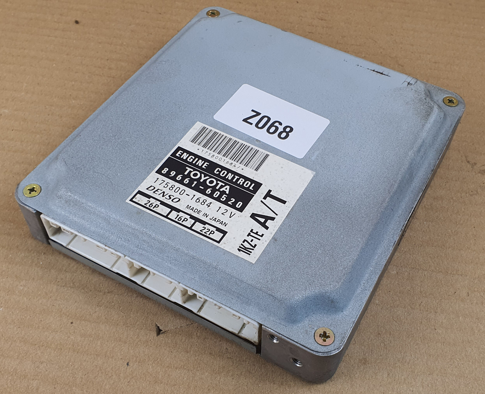 Toyota Land Cruiser Prado KZJ90W 1KZTE A/T 89661-60520 Toyota Land Cruiser Prado KZJ90W 1KZTE A/T 89661-60520