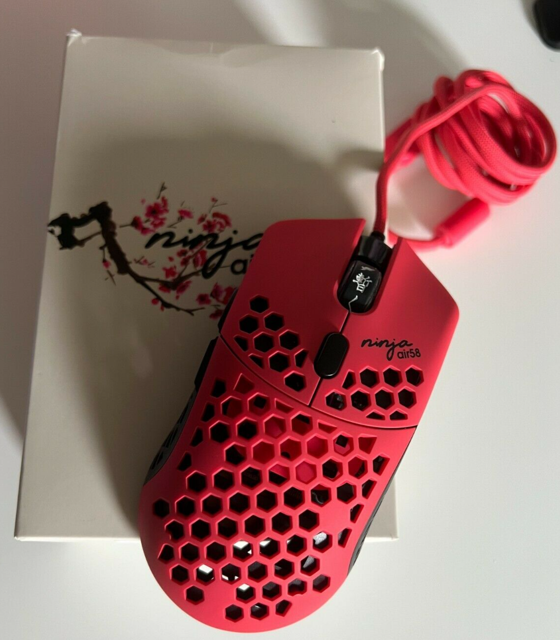 Air58 Ninja Mouse - Blossom Red (w/ hyper RAREのeBay公認海外通販｜セカイモン