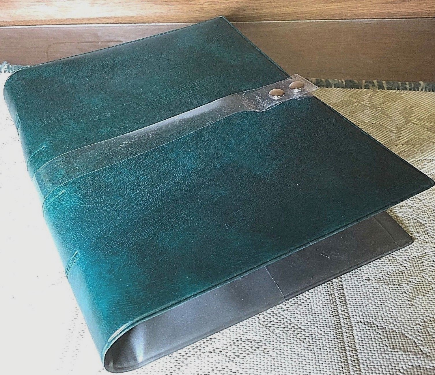 BOOKMATE IV (R) Book Holder Green Granite For Books up to 8