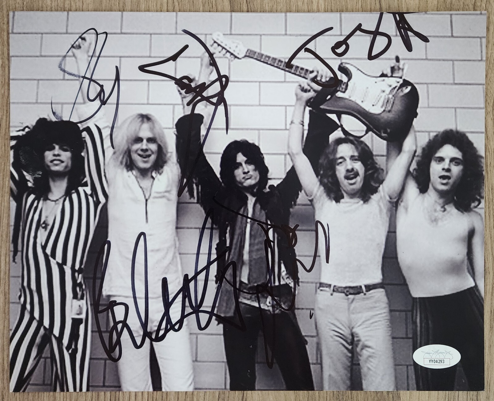 Aerosmith Band Signed 8x10 Photo Steven Tyler Joe Perry Joey