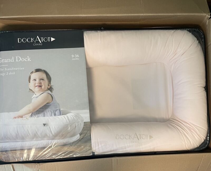 DockATot Grand Dock for Lounge & Play - Stage 2 - Strawberry Cream (9-36 Months)