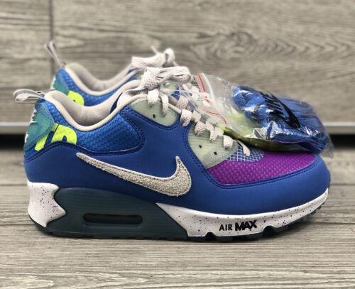 Nike Air Max 90 x Undefeated Pacific Blue Sneaker Size 6 NEW Nike Air Max 90 x Undefeated Pacific Blue Sneaker Size 6 NEW